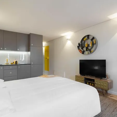 アパート Domus 21 - Batalha *