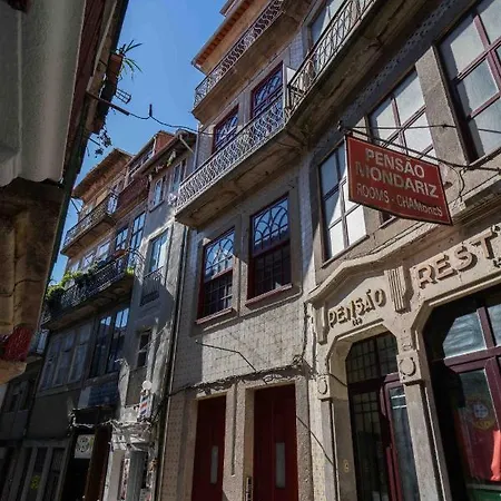 アパート Domus 21 - Batalha *