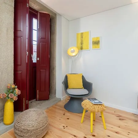 Domus 21 - Batalha アパート *