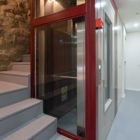 アパート Domus 21 - Batalha ポルト