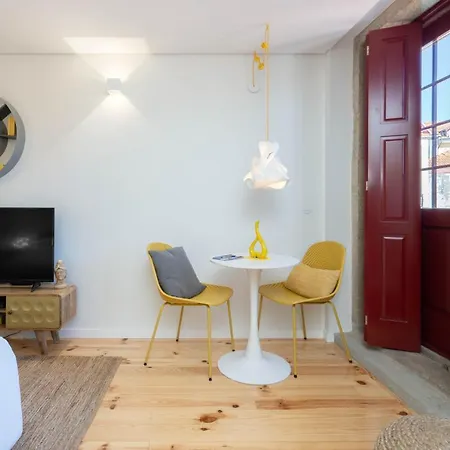 Domus 21 - Batalha Apartman Porto